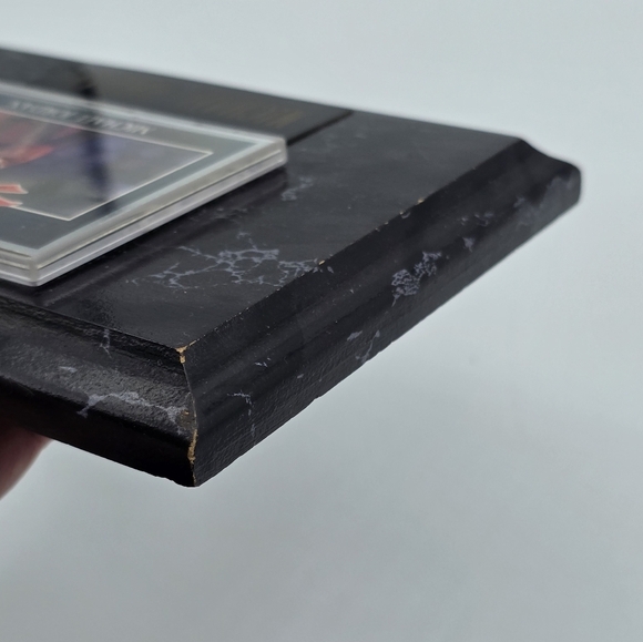 Michael Jordan 1991 NBA Legends Sports Memorabilia Chicago Bulls #11 Card - Picture 4 of 7